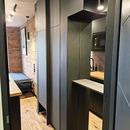 Siennicka Loft Lägenhet
